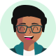 Ilustración de Diego Silva, integrante del equipo de Coopac San Miguel, con lentes y estilo caricaturesco sobre fondo verde claro